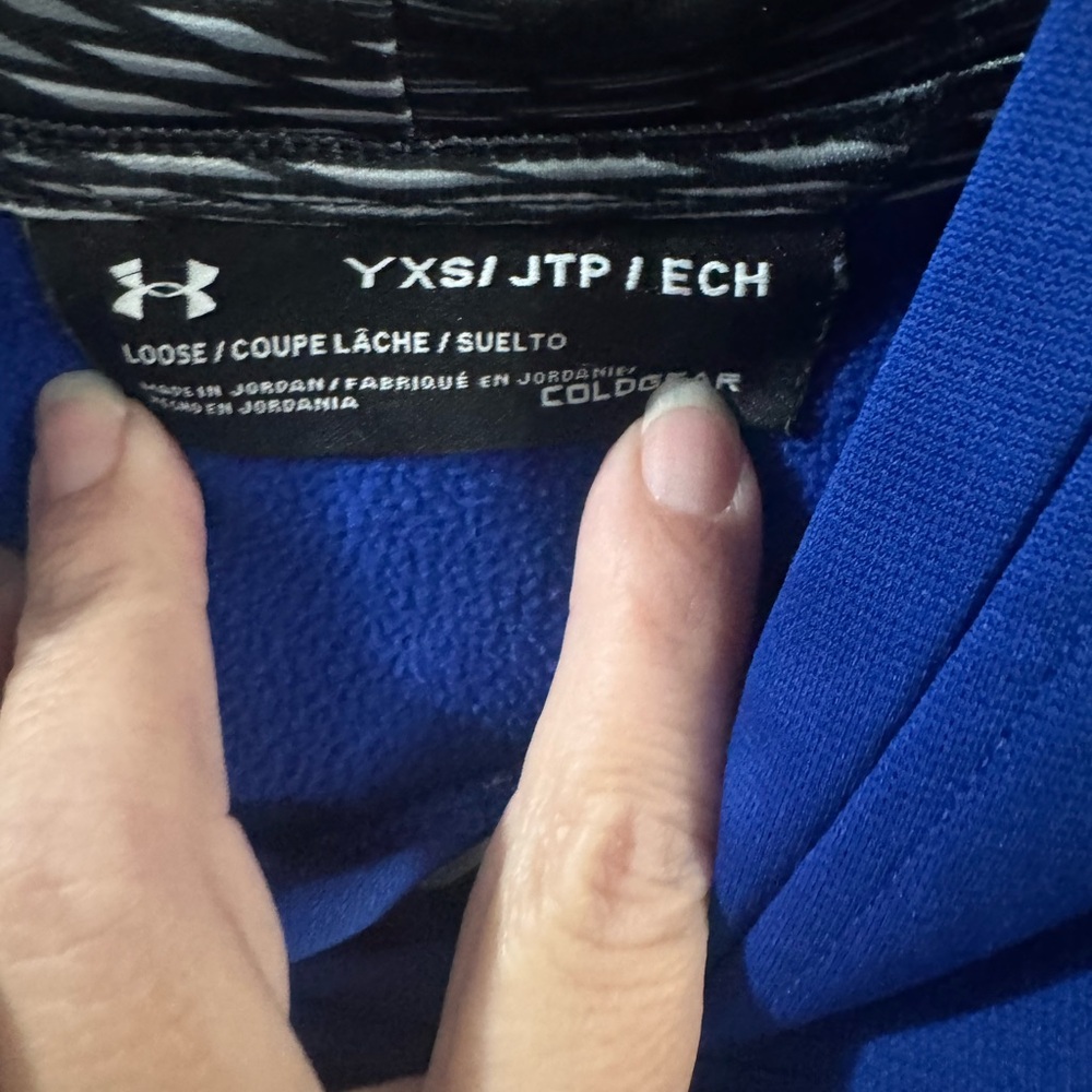 Under Armour Youth XS Hoodie - Picture 4 of 7